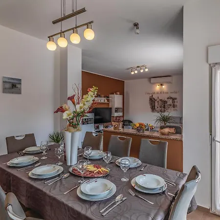 Casa de Férias 3 Bedroom Awesome In